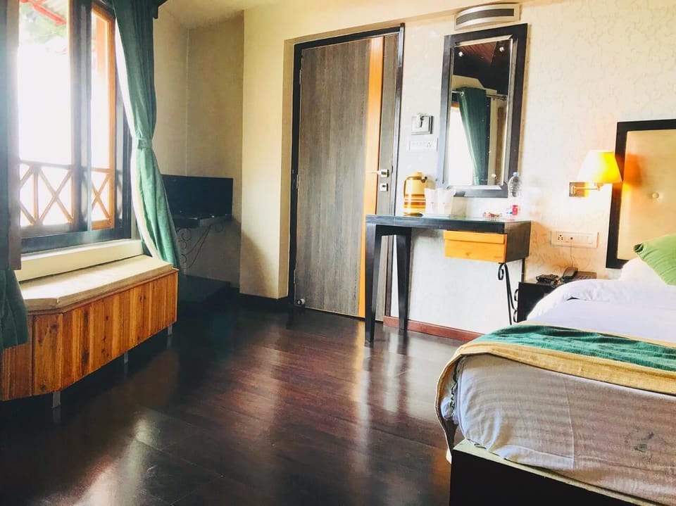 Deluxe Double Room, City View