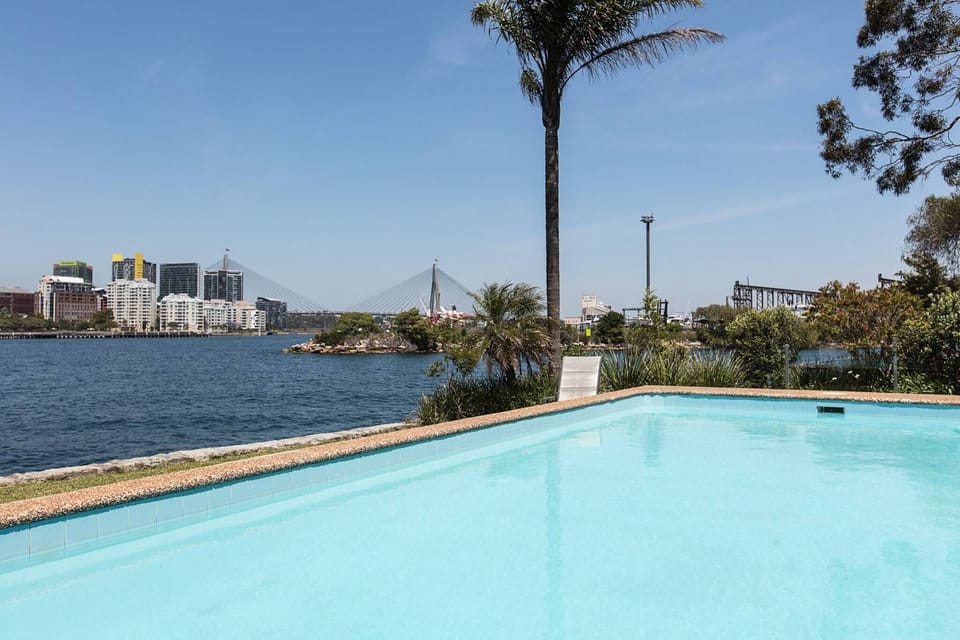 Holiday Home Swimming Pool