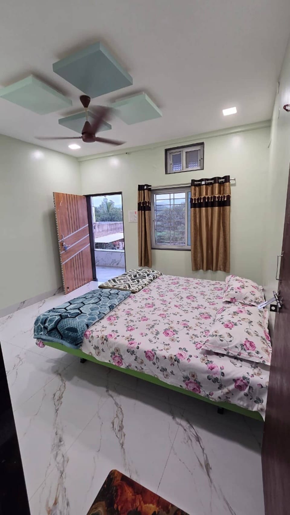 Economy Double Room | Free WiFi