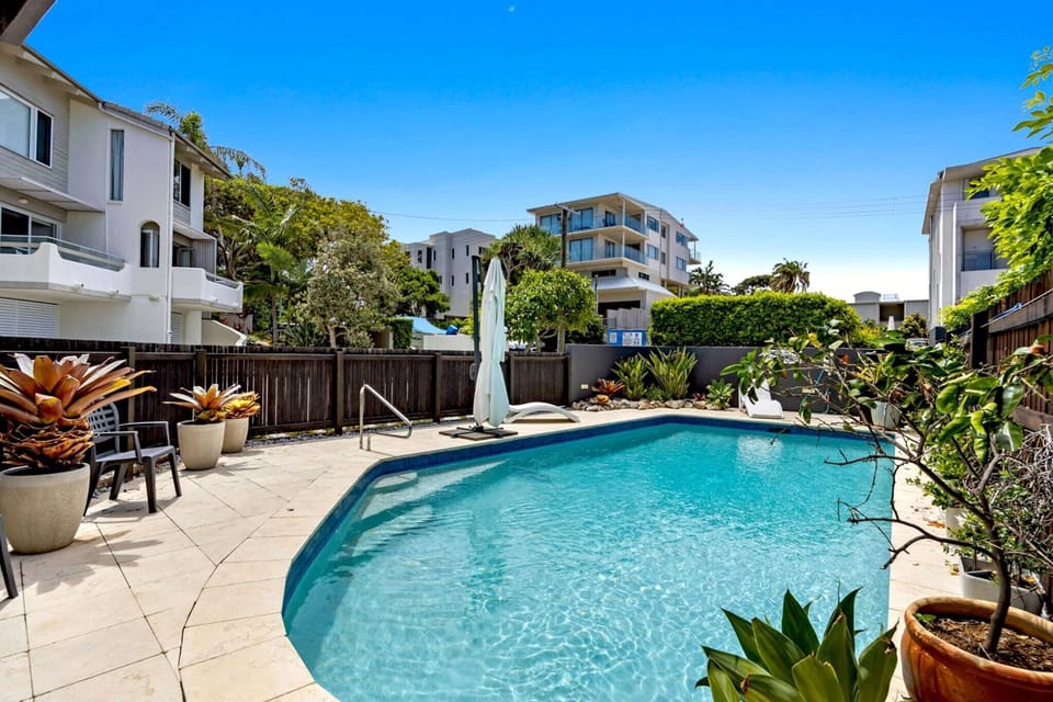 Holiday Home Swimming Pool