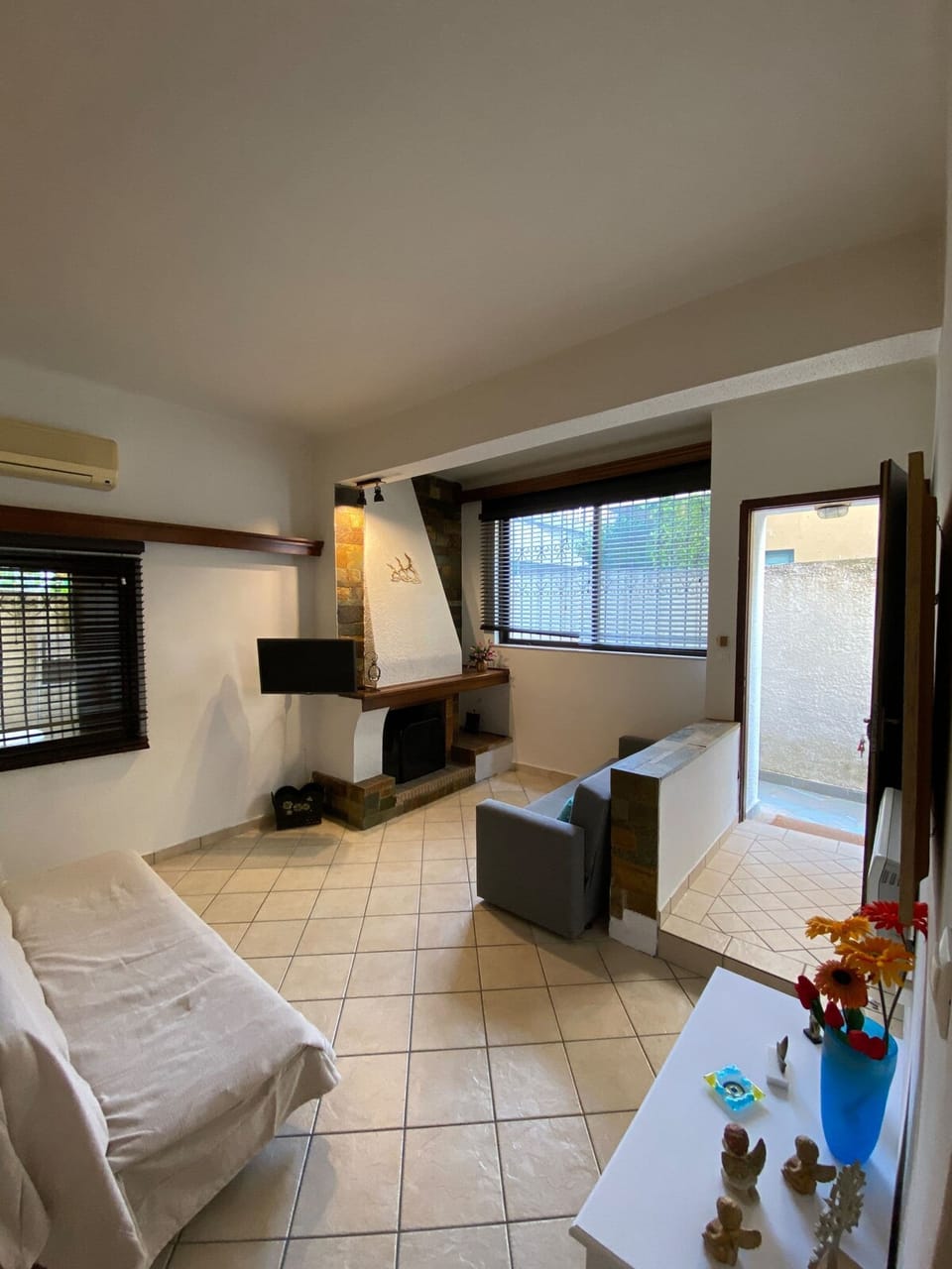 House | 1 bedroom