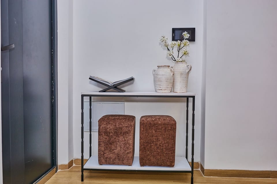 Apartment, City View | Interior