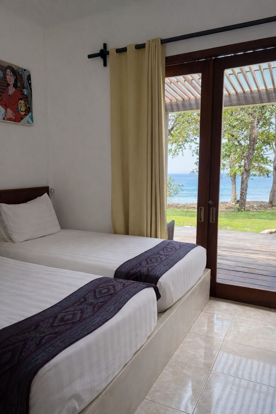 Deluxe Double or Twin Room, Ocean View | In-room safe, desk, laptop workspace, WiFi (free)
