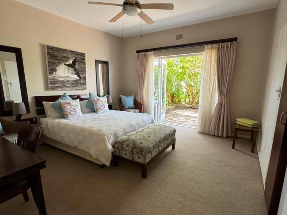 In-room safe, individually decorated, individually furnished, desk