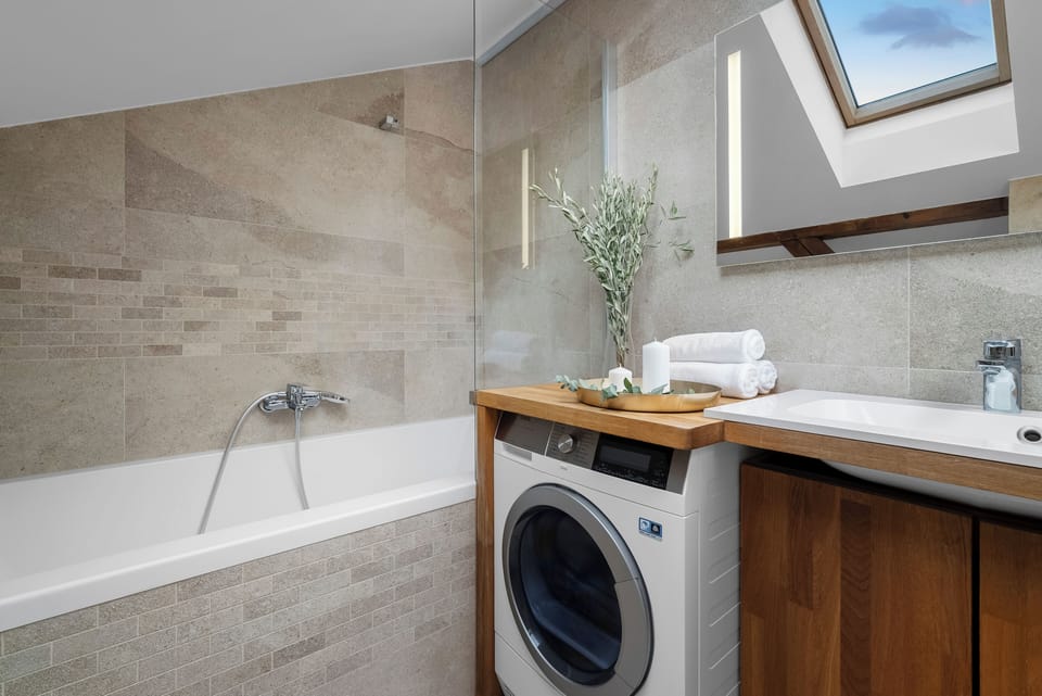 Superior Apartment, City View | Bathroom | Slippers