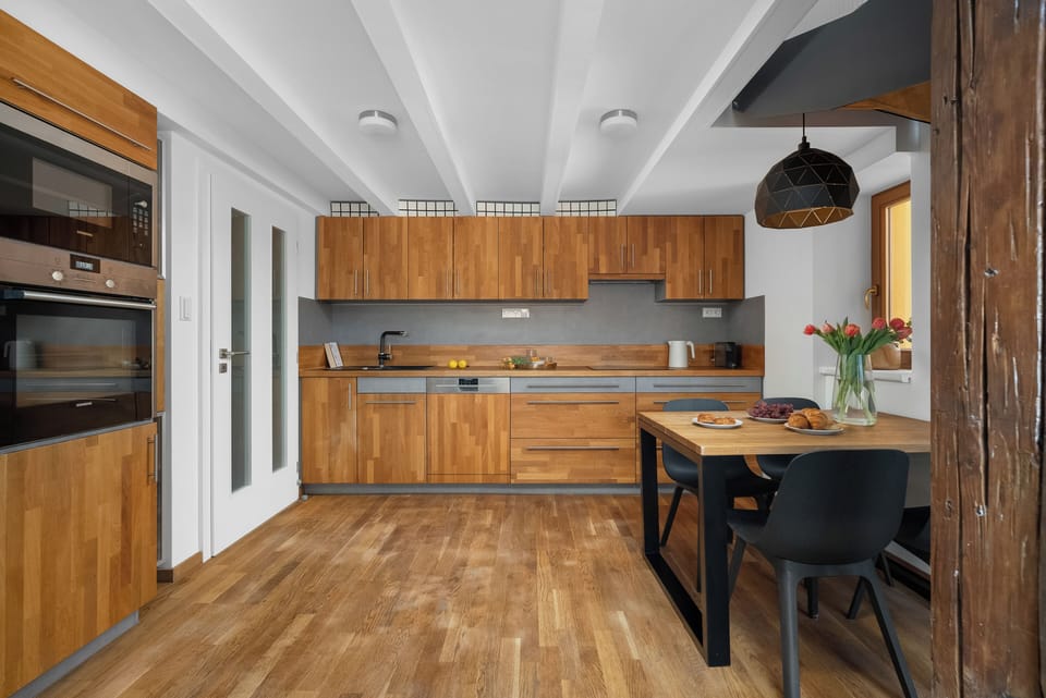 Superior Apartment, City View | Private kitchen