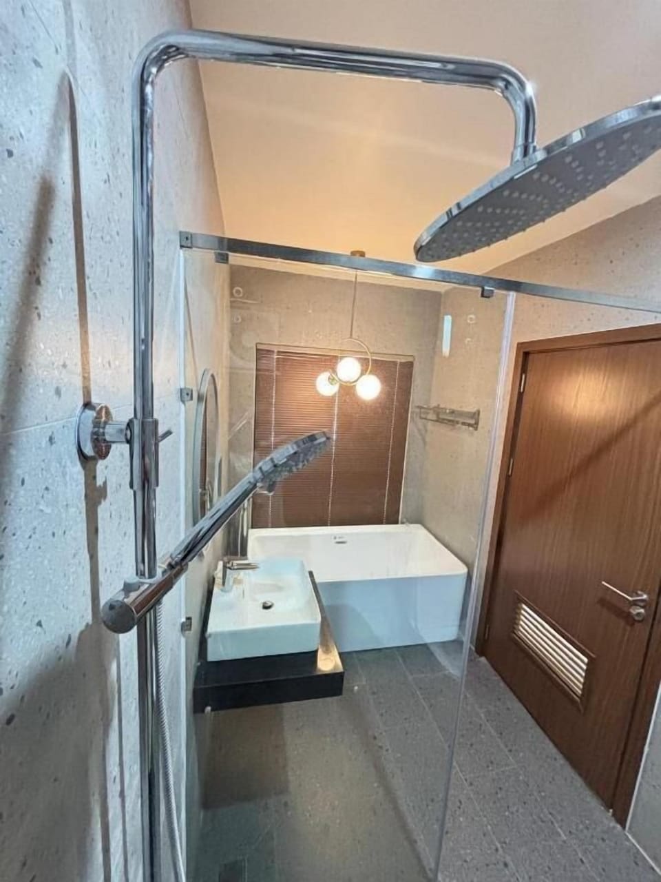 Classic Suite, Balcony, Mountain View | Bathroom