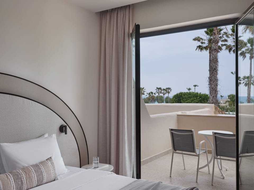 Twin Room Inland view | Terrace/patio