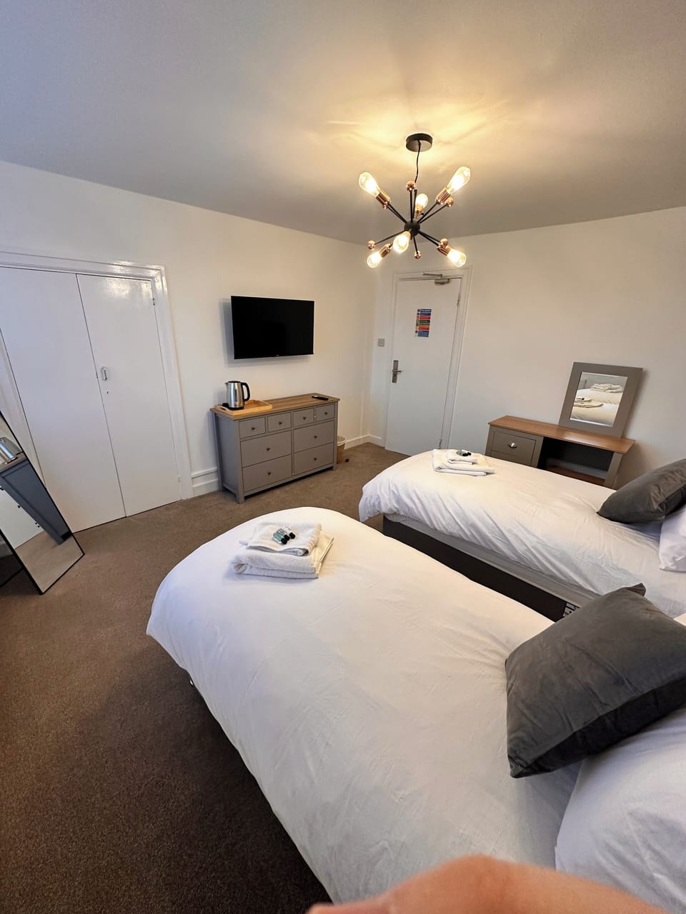 Double Room, Shared Bathroom | Desk, blackout drapes, iron/ironing board, free WiFi