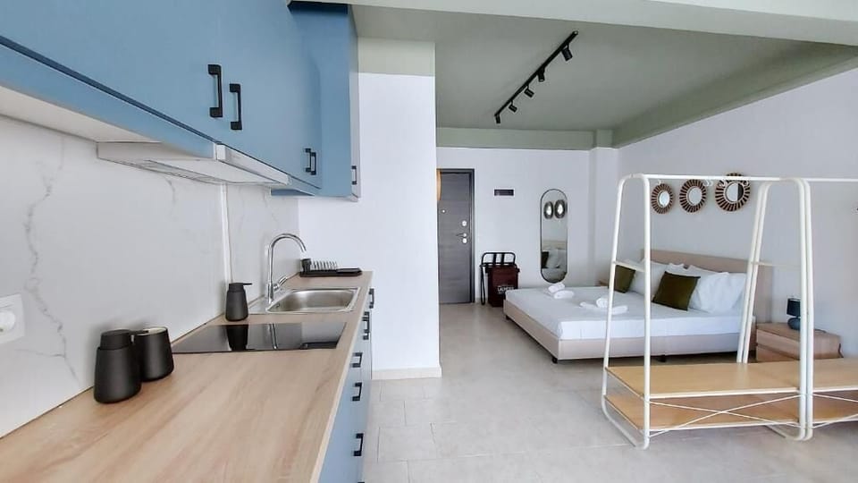 Apartment | Iron/ironing board, free WiFi