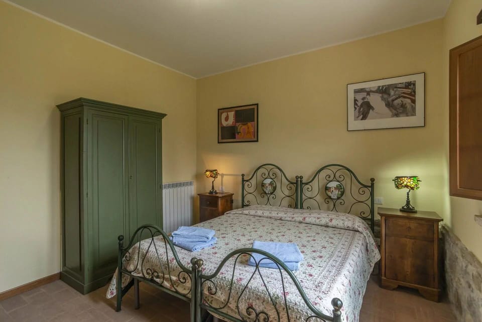 Furniture, Interior Design, Bed, Bedroom, Flooring, Room, Floor, Ceiling, Bed Sheet, Bedding