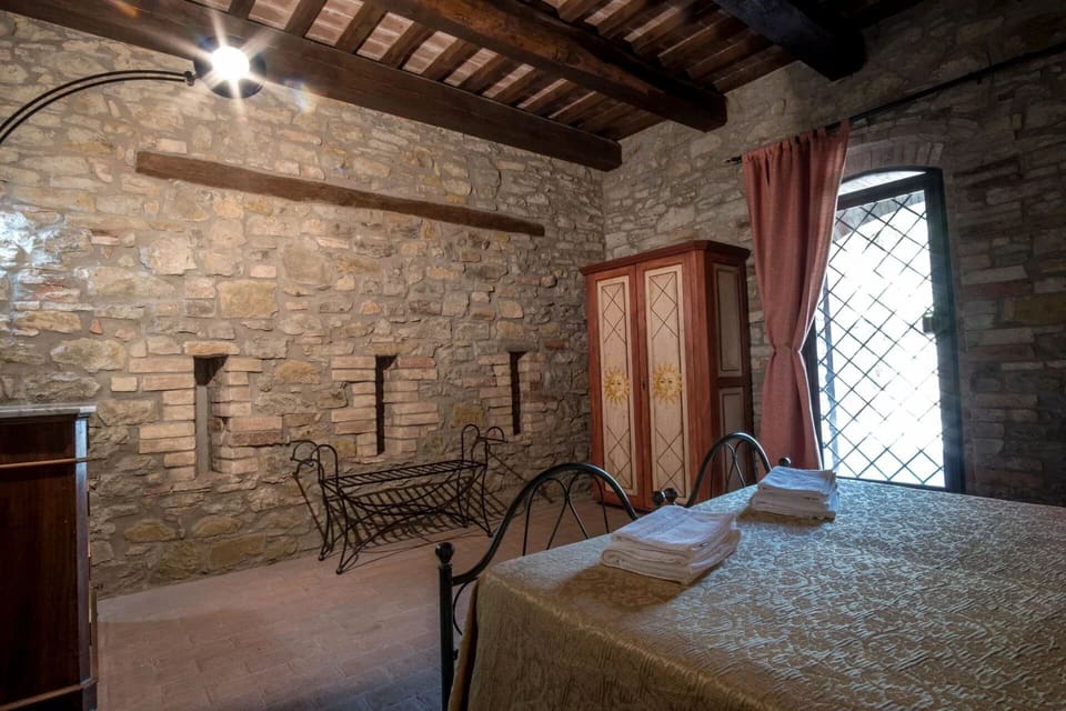 Wall, Stone Wall, Door, Brick, Brickwork, Ceiling, Light Fixture, Houseplant, Home Door