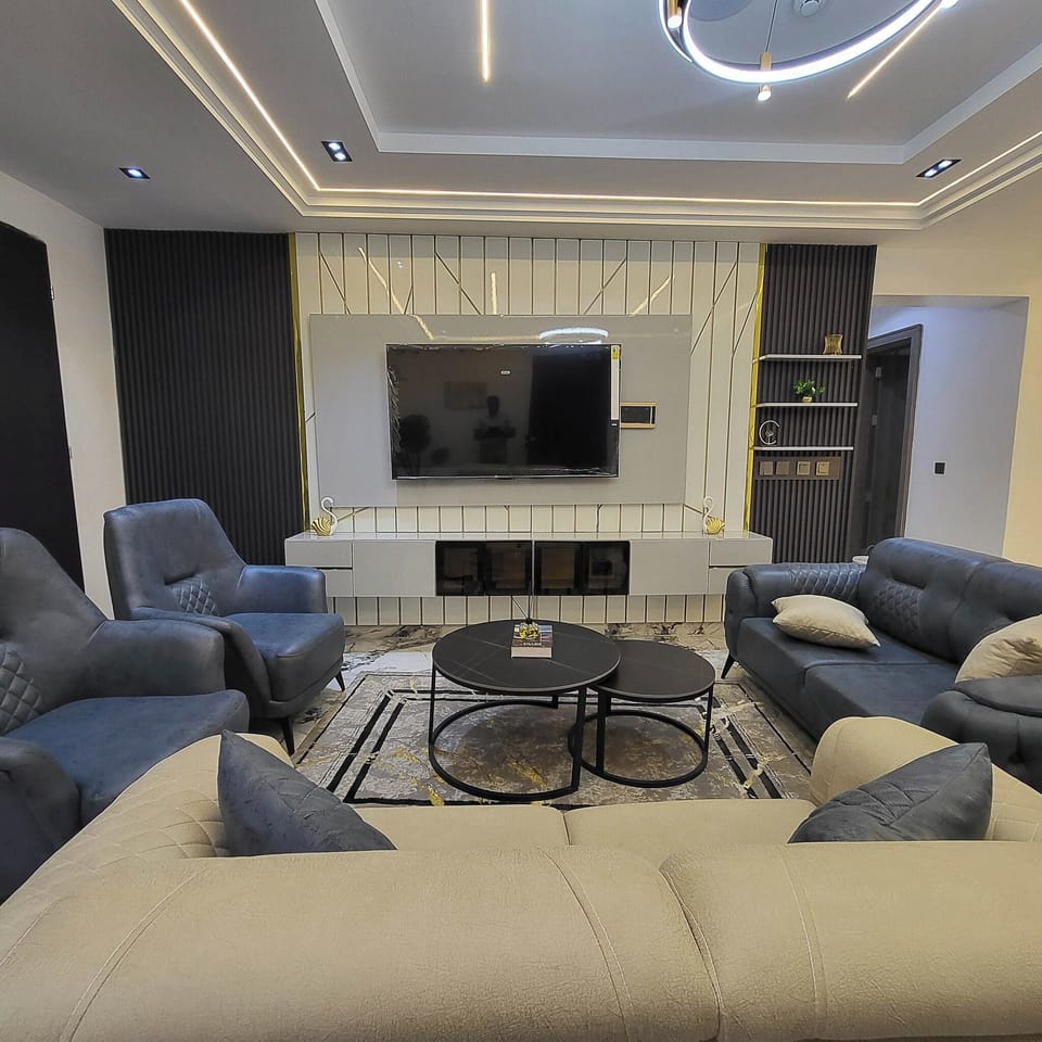 Economy Apartment, Balcony, City View | Living area