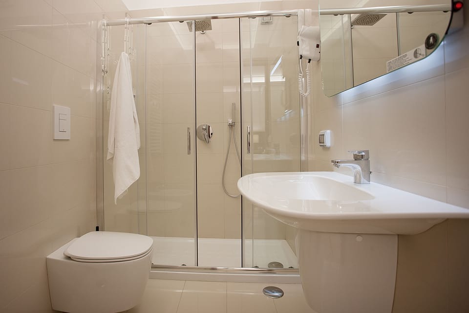Quadruple Room | Minibar, in-room safe, desk, cribs/infant beds