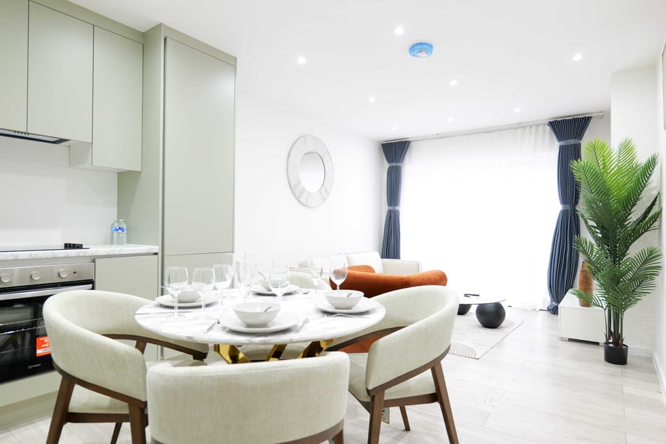 Superior Apartment | Dining