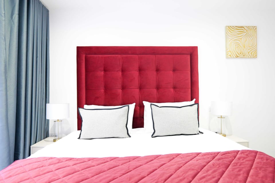 Superior Apartment | Iron/ironing board, free WiFi