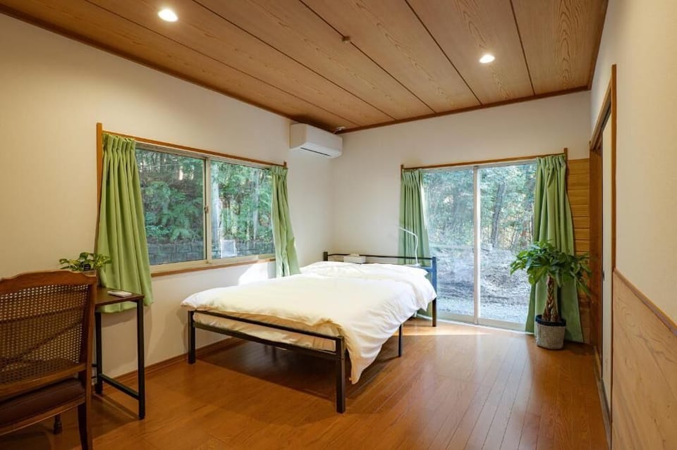 Double Room | Free WiFi