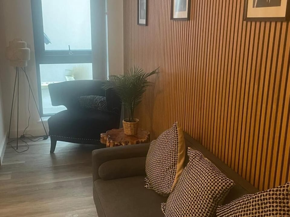 Condo, Multiple Beds, Non Smoking | Living area