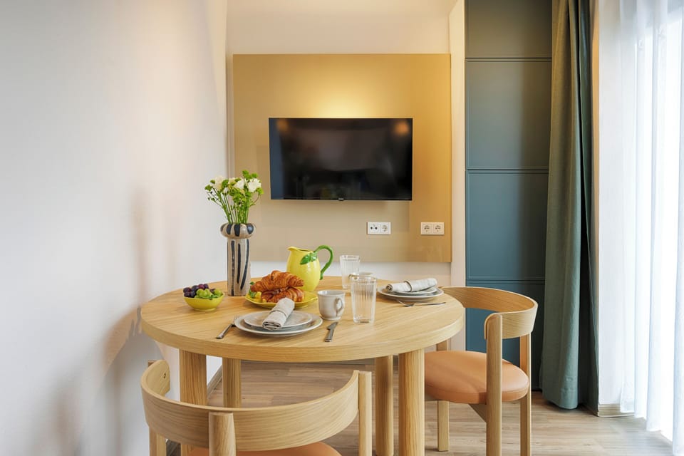 In-room dining