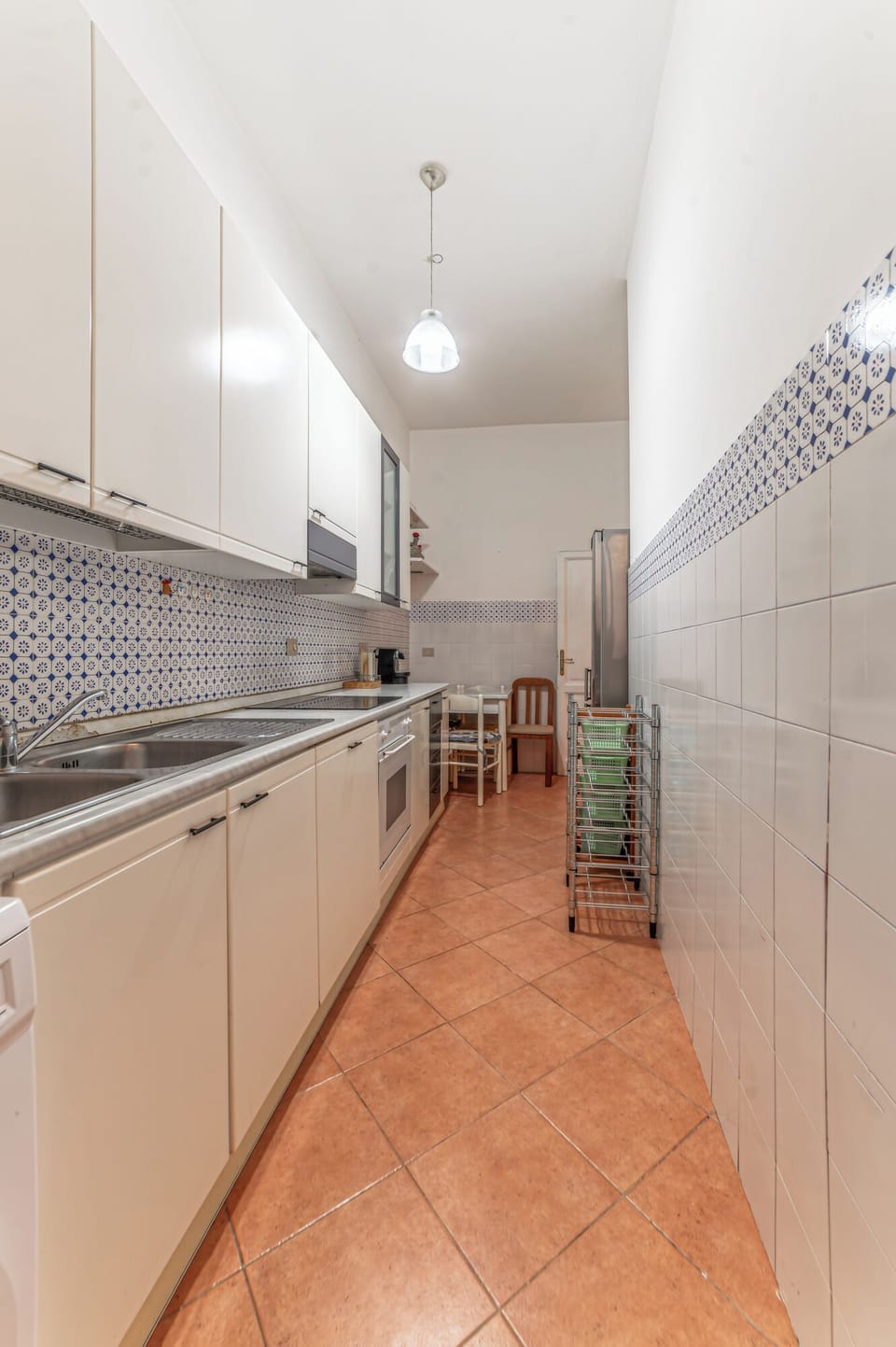 Superior Condo | Private kitchen | Fridge, microwave, oven, stovetop