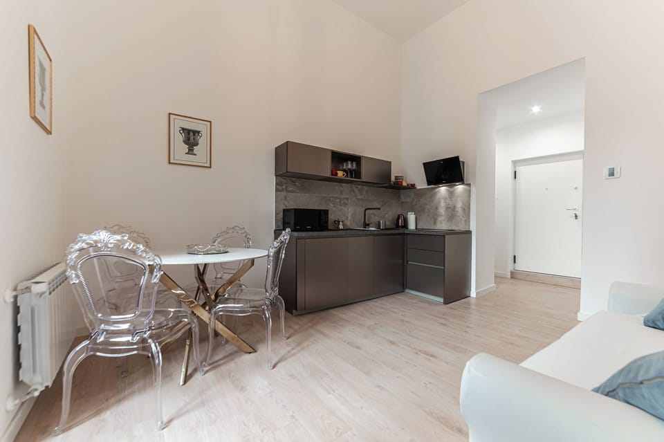 Condo, City View | Interior