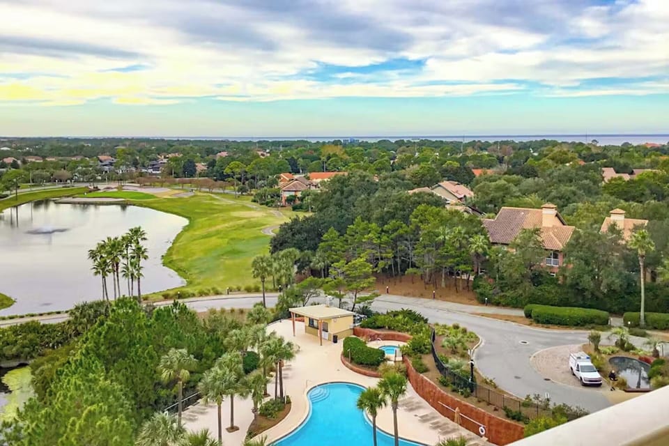 Pool views from the floor-to-ceiling windows