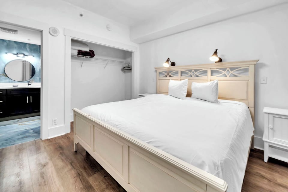 Guest bedroom