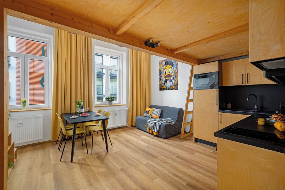 Deluxe Apartment, City View | Free WiFi
