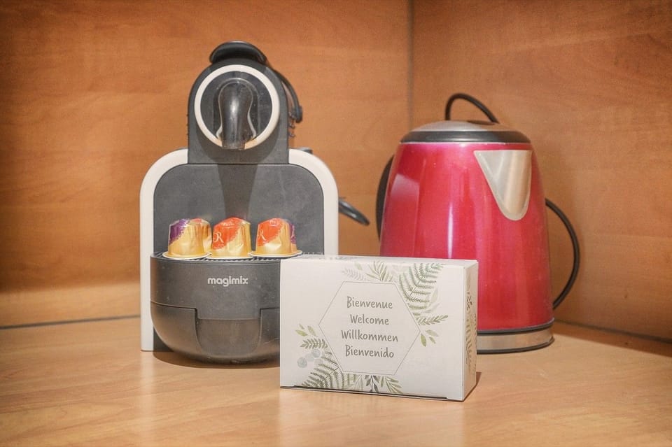 2024-11 - HUGUES - appt chemin des ames du puragtoires ANTIBES 22_2