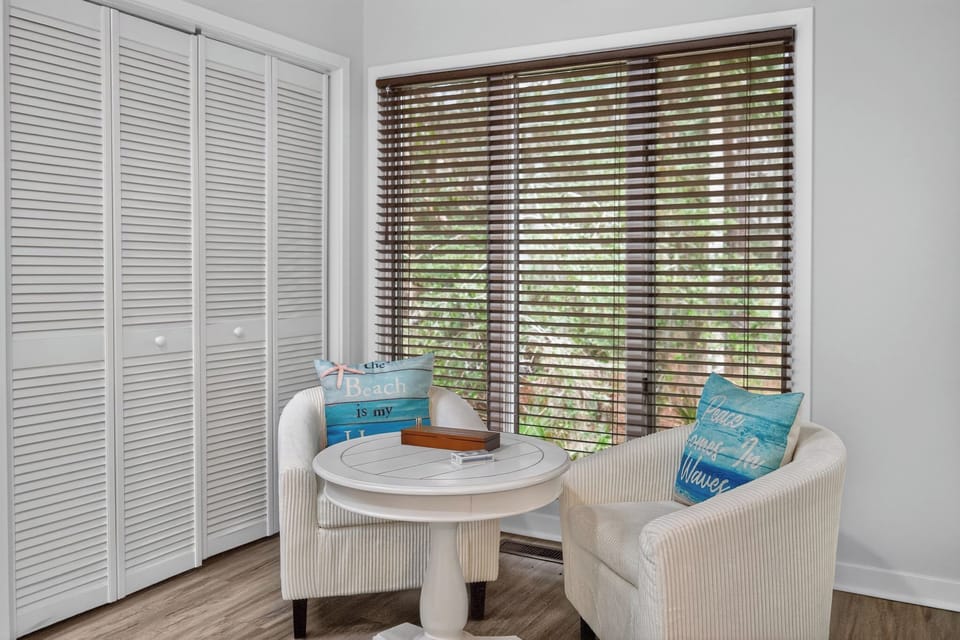 Sunroom - Seating