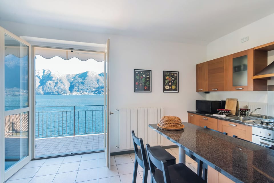 Apartment (2 Bedrooms) | Private kitchen