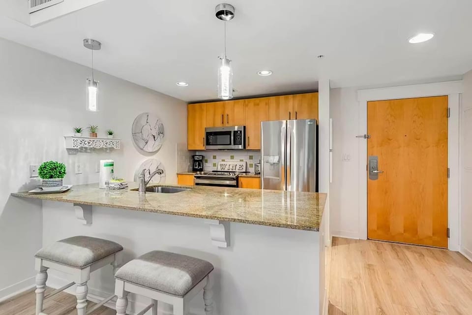 Condo, 1 King Bed with Sofa bed (Elation 5306) | Private kitchen