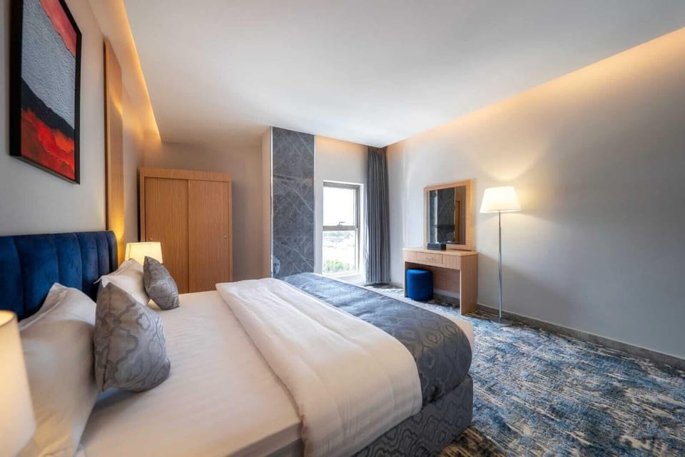 Comfort Apartment, City View | In-room safe, soundproofing, iron/ironing board, free WiFi