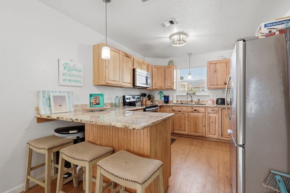 House, 3 Bedrooms | Private kitchen | Coffee/tea maker, fridge, oven, toaster