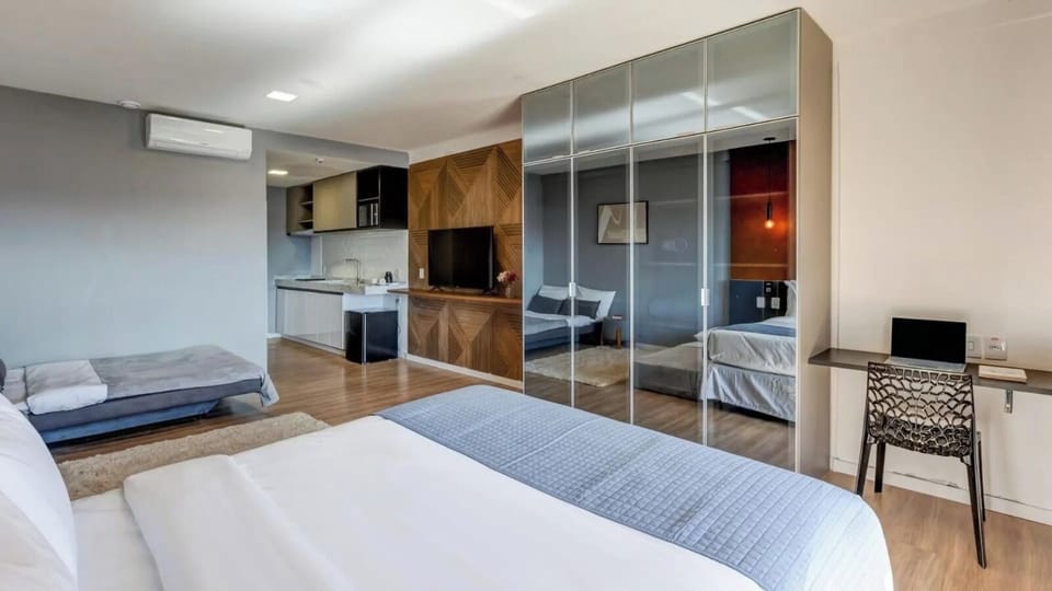 In-room safe, laptop workspace, blackout drapes, free WiFi