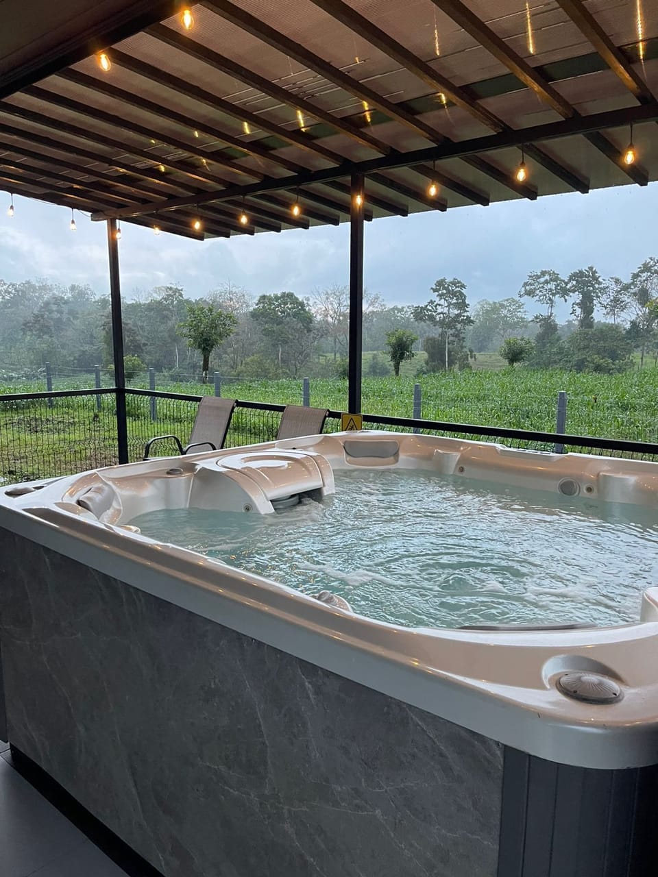 Outdoor spa tub