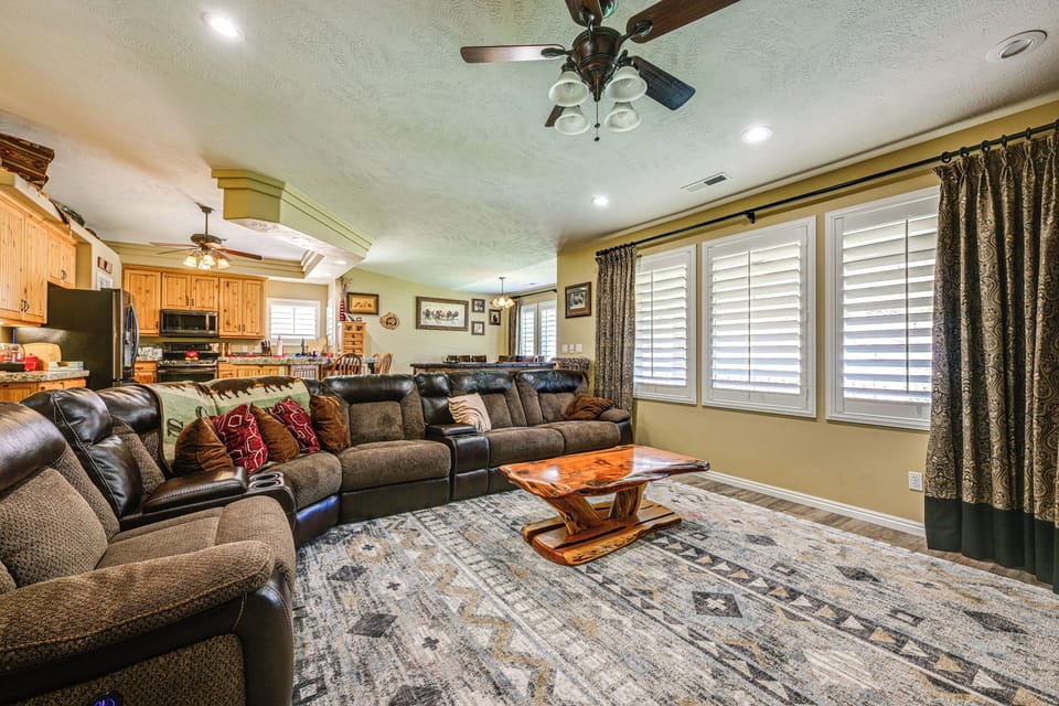 Interior | Living Room | Full Kitchen