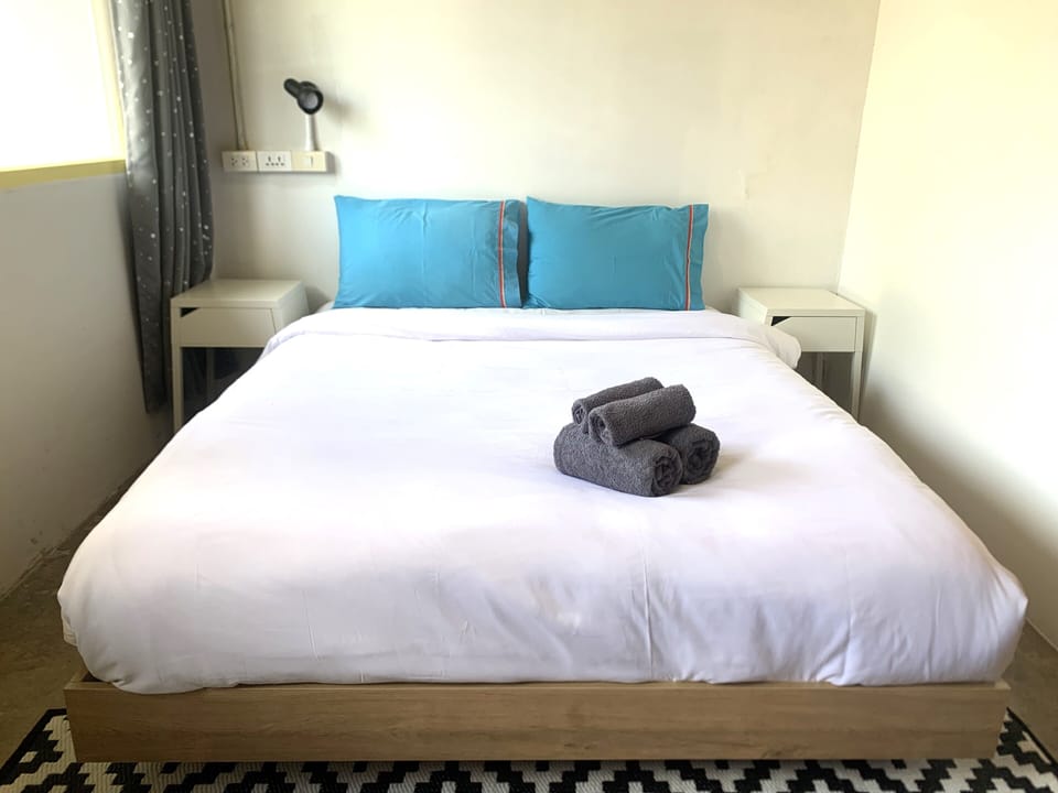 Private Double Room | Free WiFi