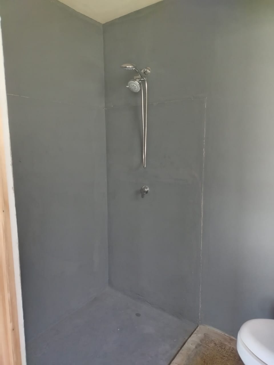 Deluxe Room, Mixed Dorm, Private Bathroom, Tower | Bathroom | Towels