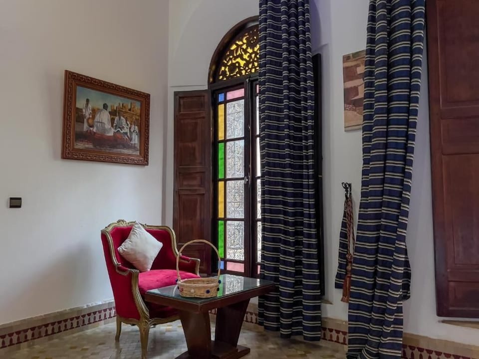 Presidential Suite, City View | Interior