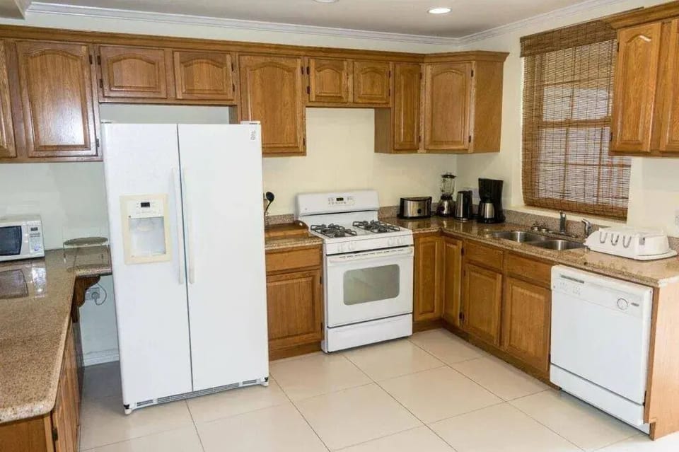 Kitchen area