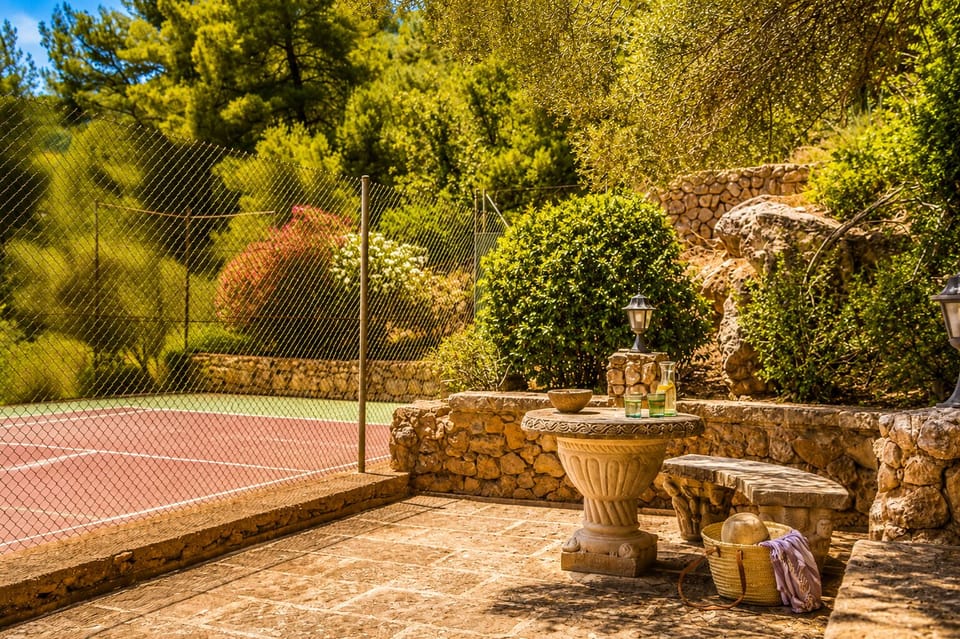 Tennis