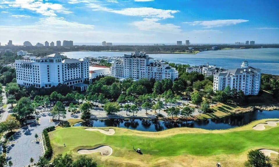 The Grand Sandestin Complex