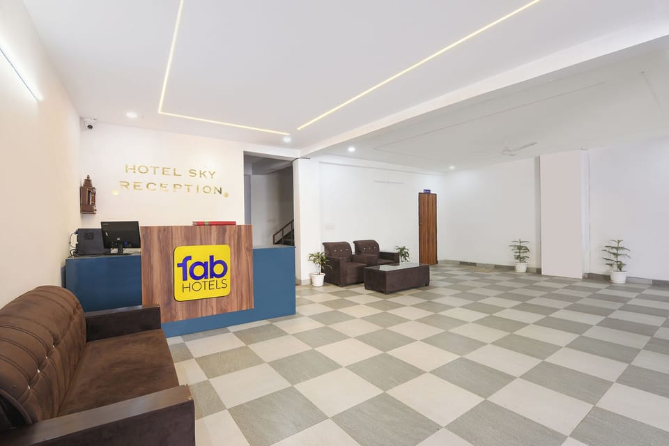 Fabhotel Sky Sector 76 Hotel in Gurugram