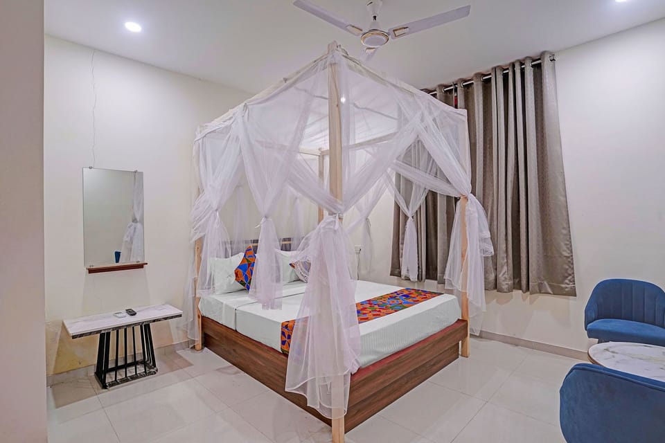 Premium Room | Egyptian cotton sheets, premium bedding, in-room safe, free WiFi