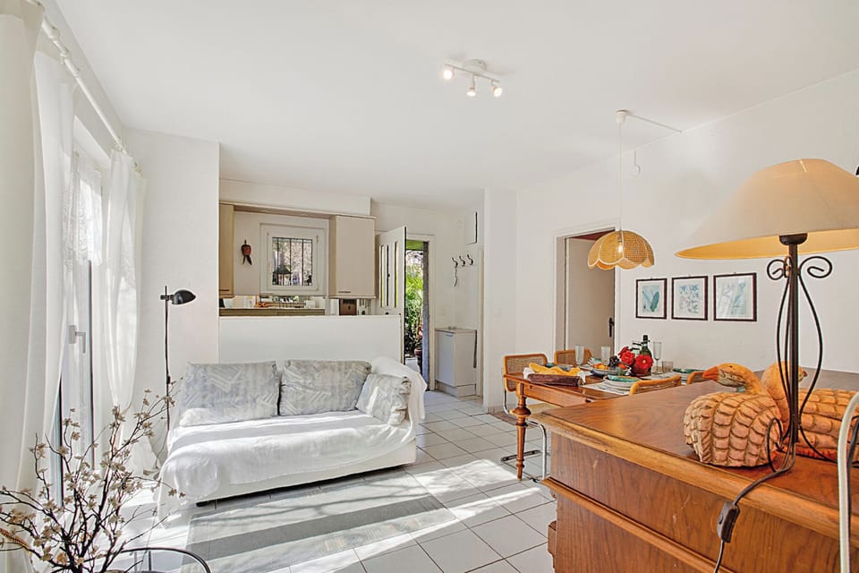 Living and dining room
