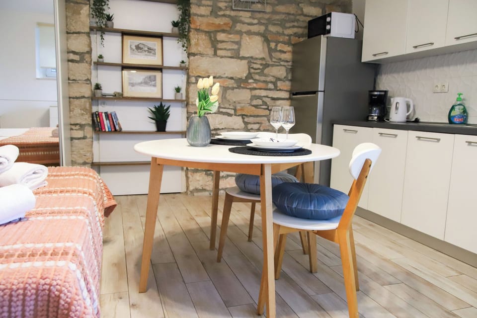 Family Studio, Microwave, Sea View (Apartment Akidado) | Dining