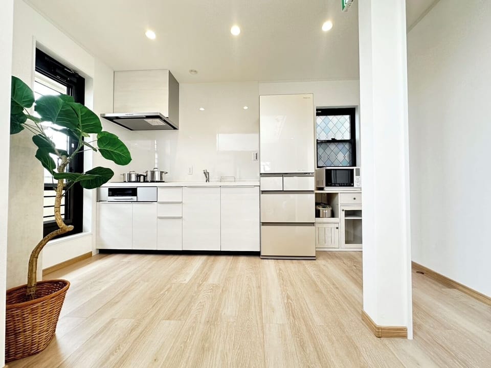 Premium Room, Mountain View | Private kitchen | Coffee/tea maker