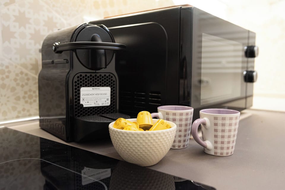 Apartment, City View | Microwave
