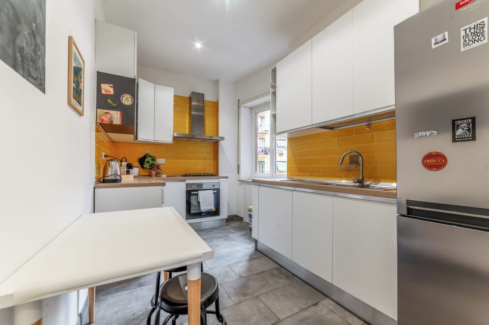 Apartment, Balcony, City View | Private kitchen | Fridge, oven, stovetop, dishwasher